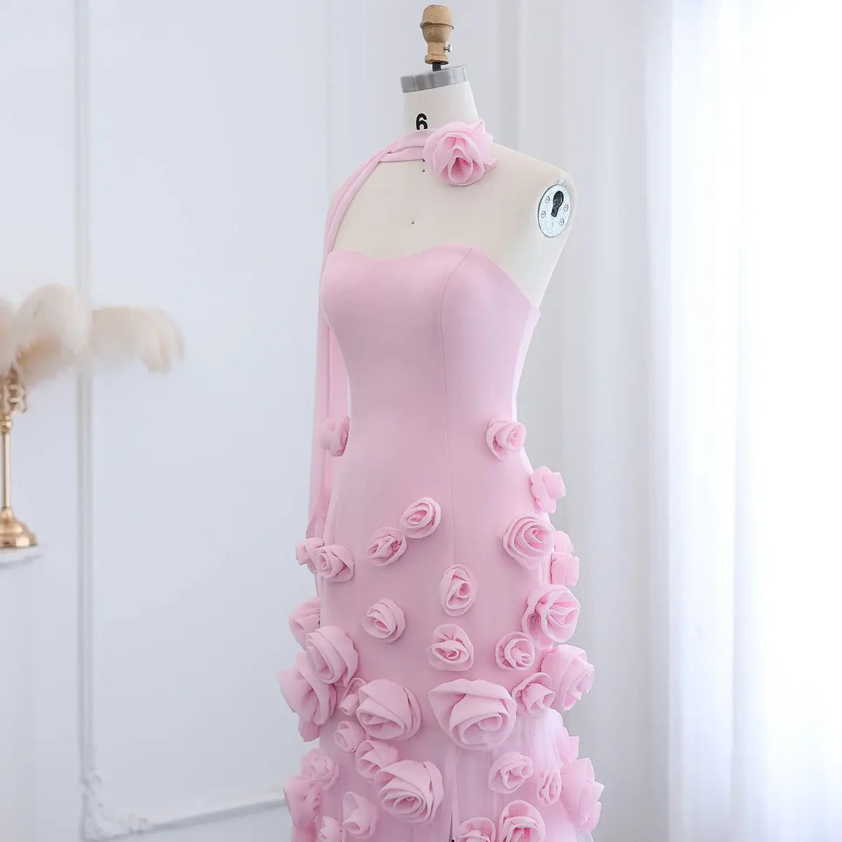 فستان انيق بورود بارزه