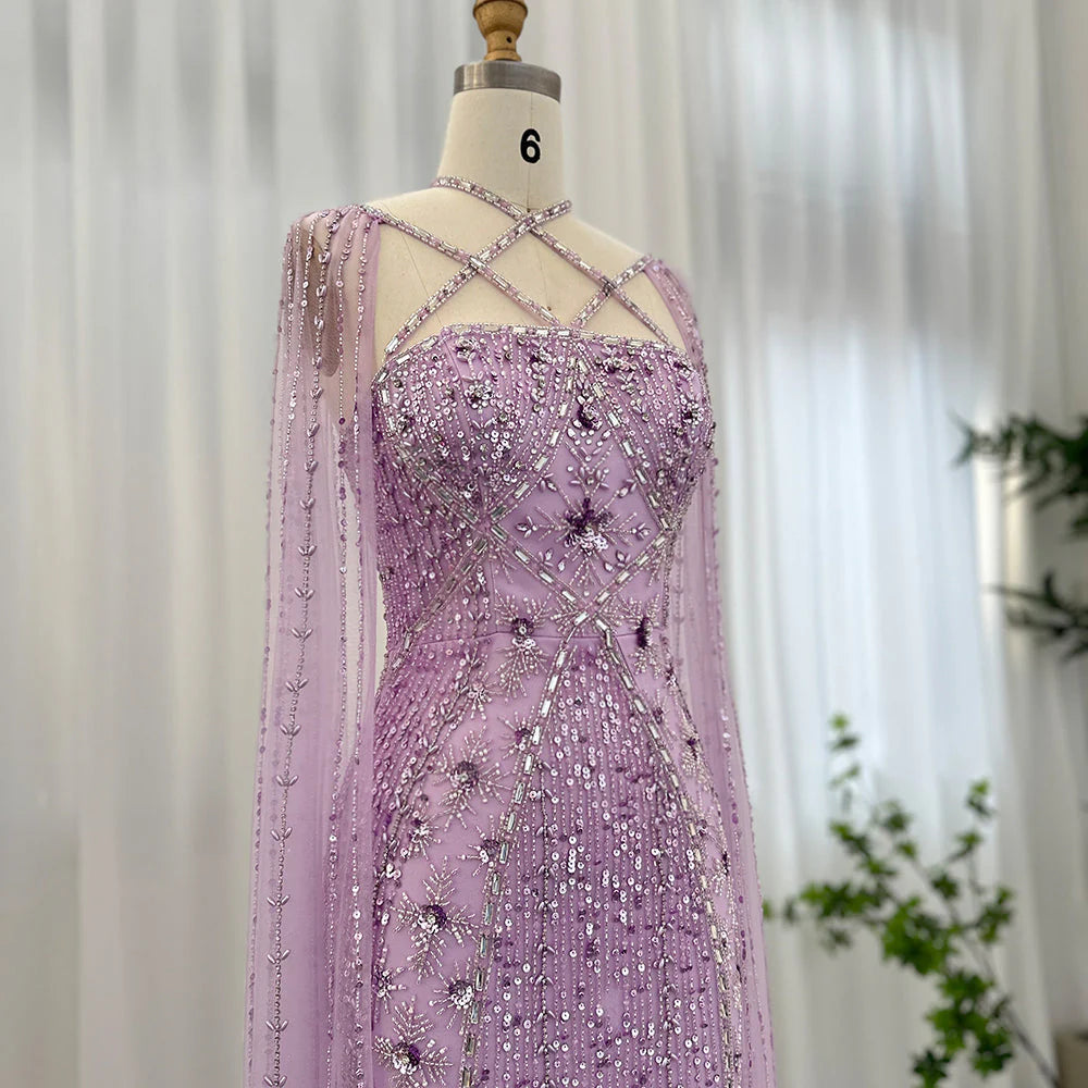 فستان مطرز بموديل حبال على الصدر