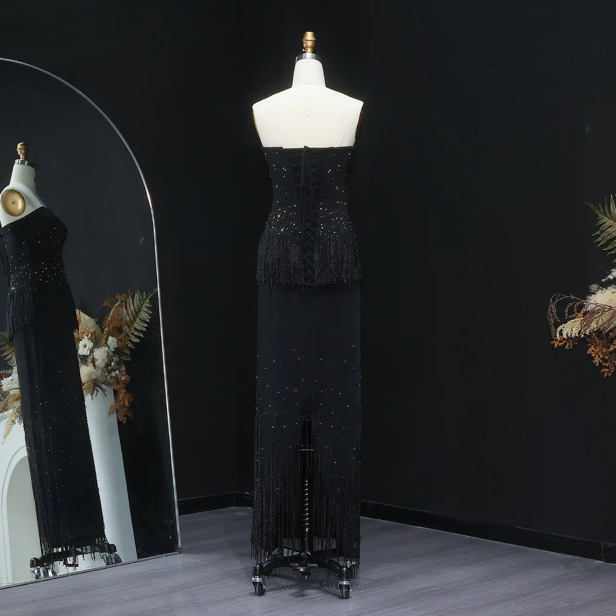 تصميم انيق مطرز بقطعتين