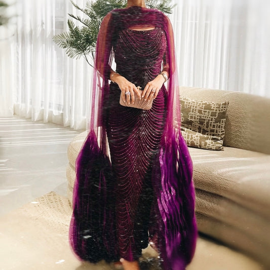 فستان فاخر مطرز بتصميم أكمام كليب طويله