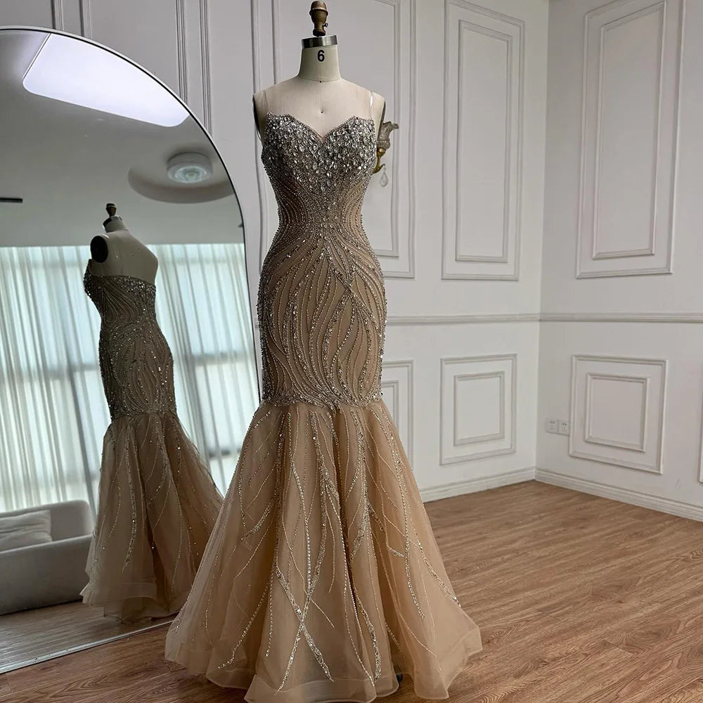 فستان انيق بتطريز يدوي