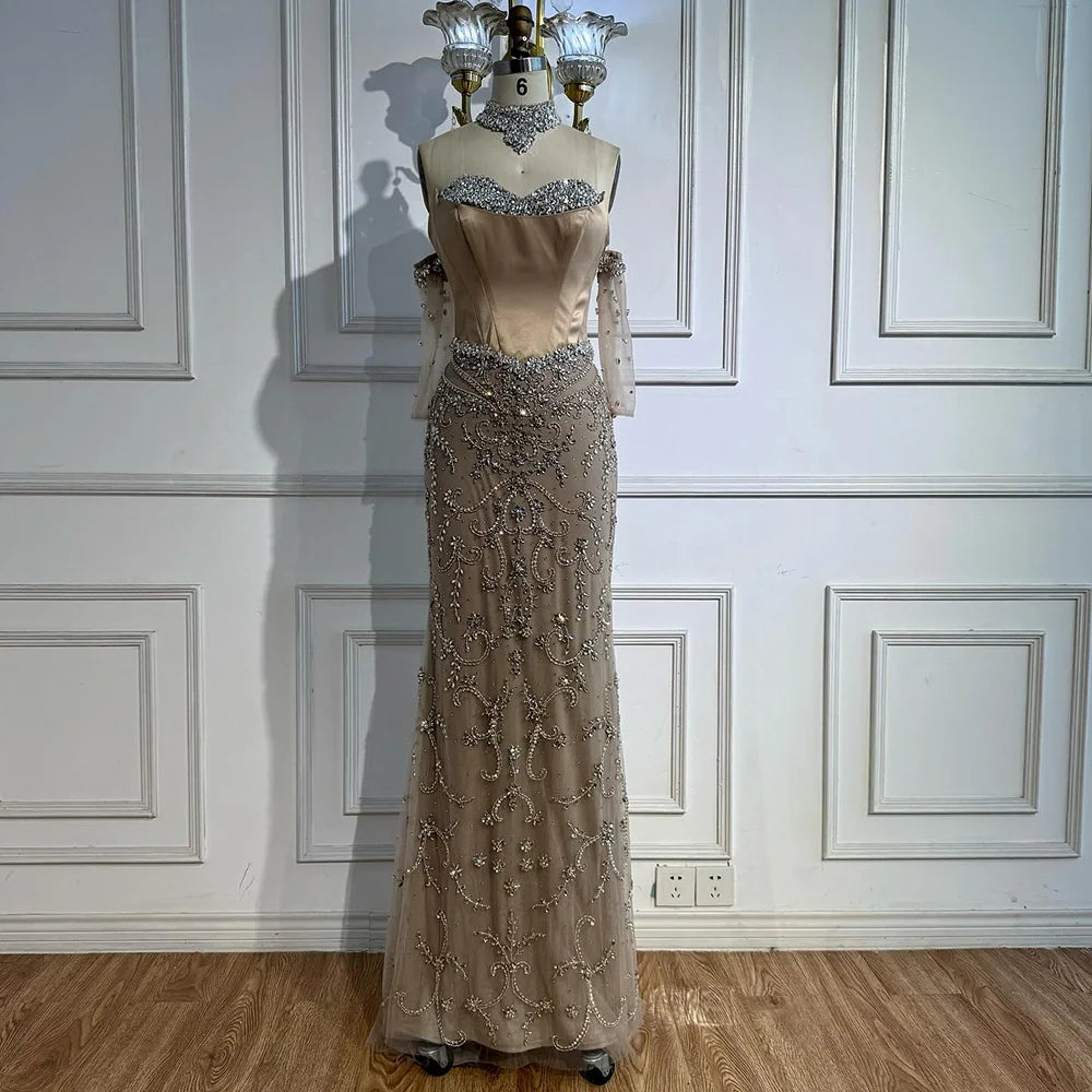 فستان فاخر بتصميم كورسيه مميز ومزين بالكريستال